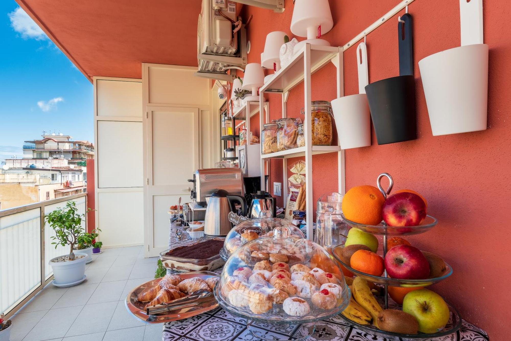 Ciccio Rooms And Breakfast - Self Check-In Palermo Kültér fotó